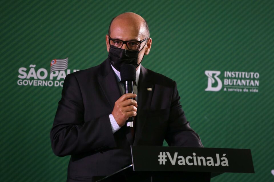 Dimas será questionado sobre negociação e compra de doses da CoronaVac entre dos governos estadual e federal