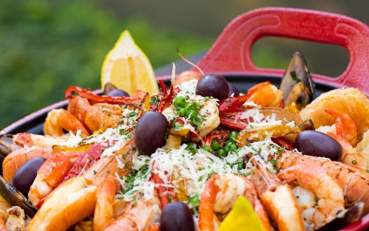 Pratos com camarão em Goiânia no Botequim Mercatto