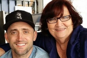 Déa Lúcia Mãe de Paulo Gustavo agradeceu ao filho na hora da despedida