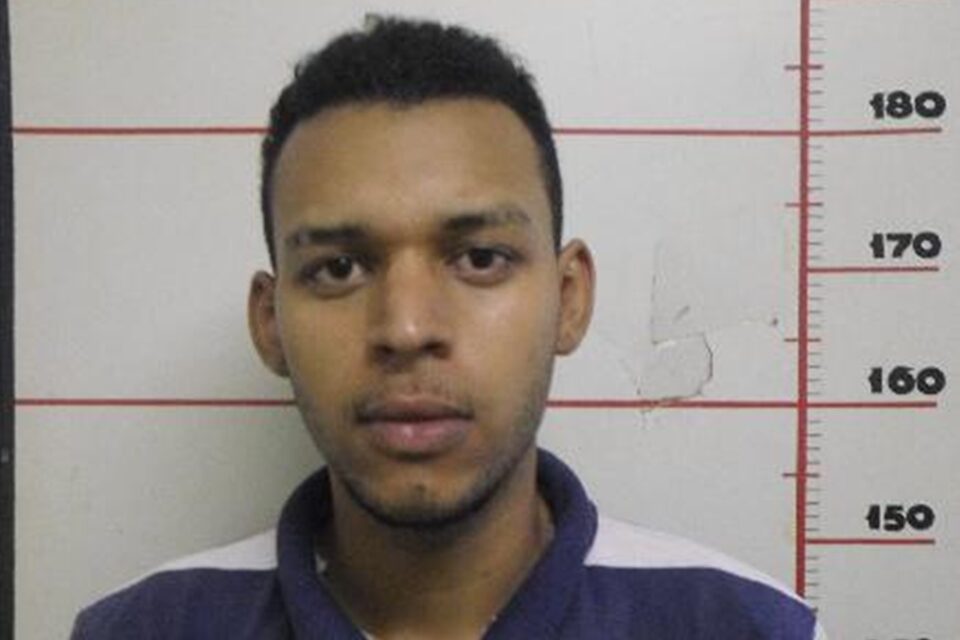 Polícia procura suspeito de suspeito de esfaquear e matar homem em Aparecida (Foto: Divulgação/Polícia Civil)