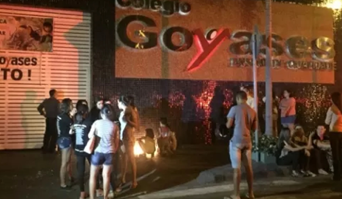 Nos últimos 10 anos, ao menos oito ataques violentos a escolas aconteceram no Brasil. Um dos casos aconteceu em Goiânia, em 2017, quando um adolescente matou Brasil teve 8 ataques em escolas nos últimos 10 anos; relembre