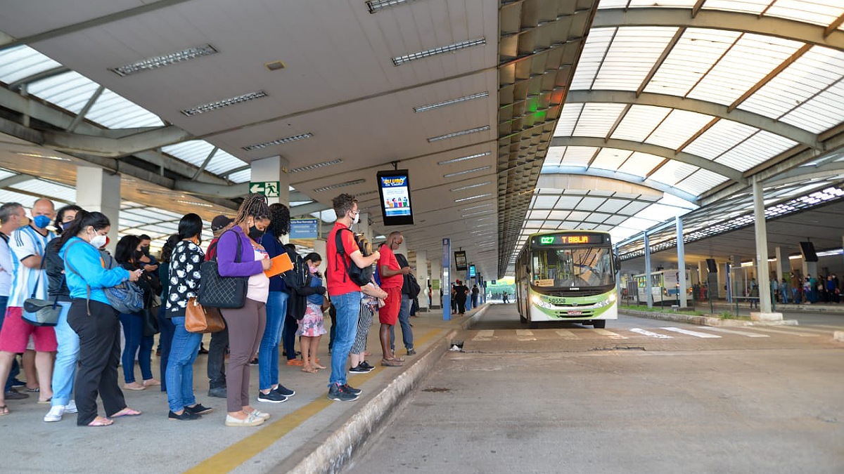 Fórum se reúne para debater melhoria da mobilidade em Goiânia: “Faca e queijo na mão”