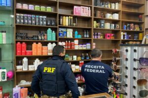 Corporações investigam pessoas físicas e jurídicas suspeitas de contrabando (Foto: divulgação/PRF)