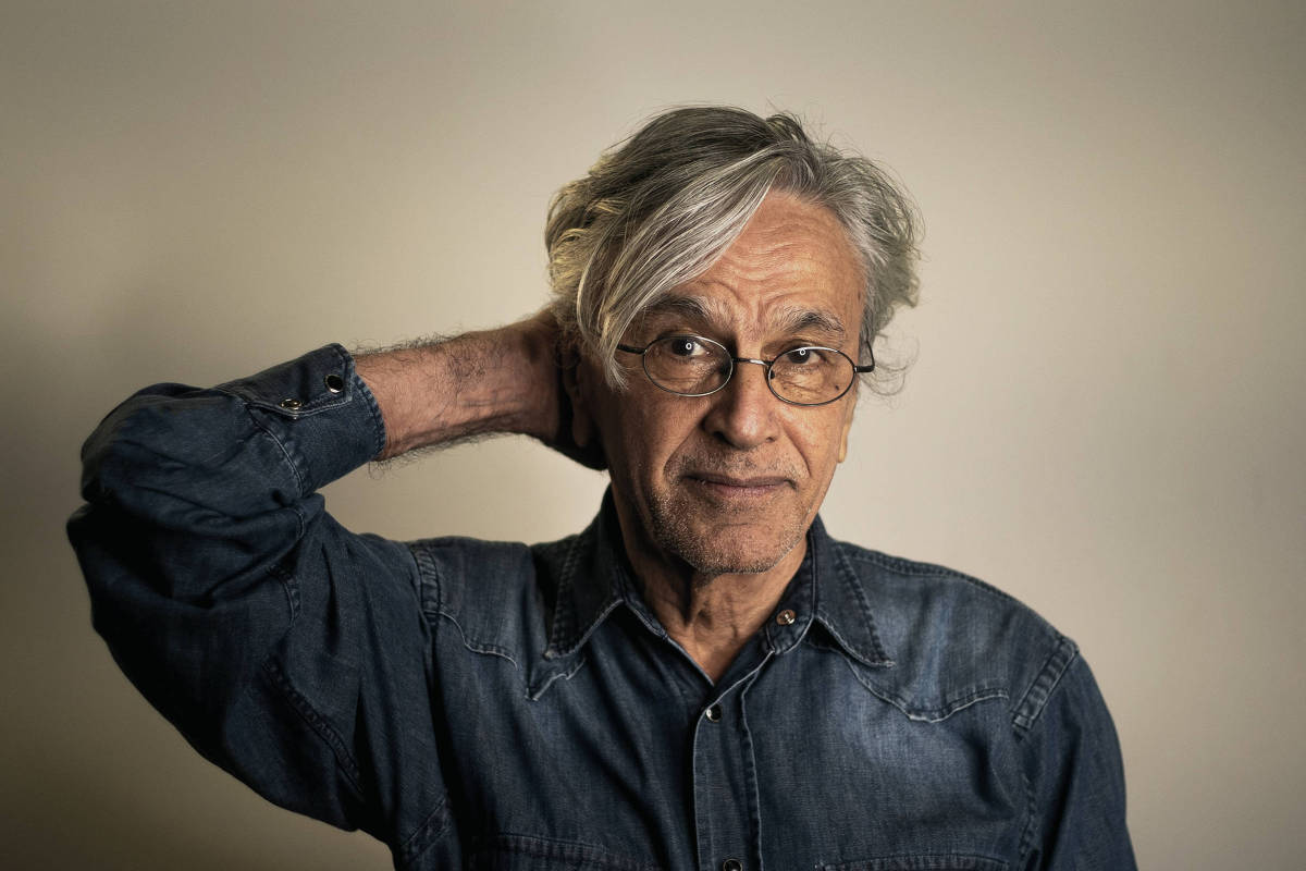 Olavo de Carvalho vai pagar R$ 2,9 milhões a Caetano Veloso