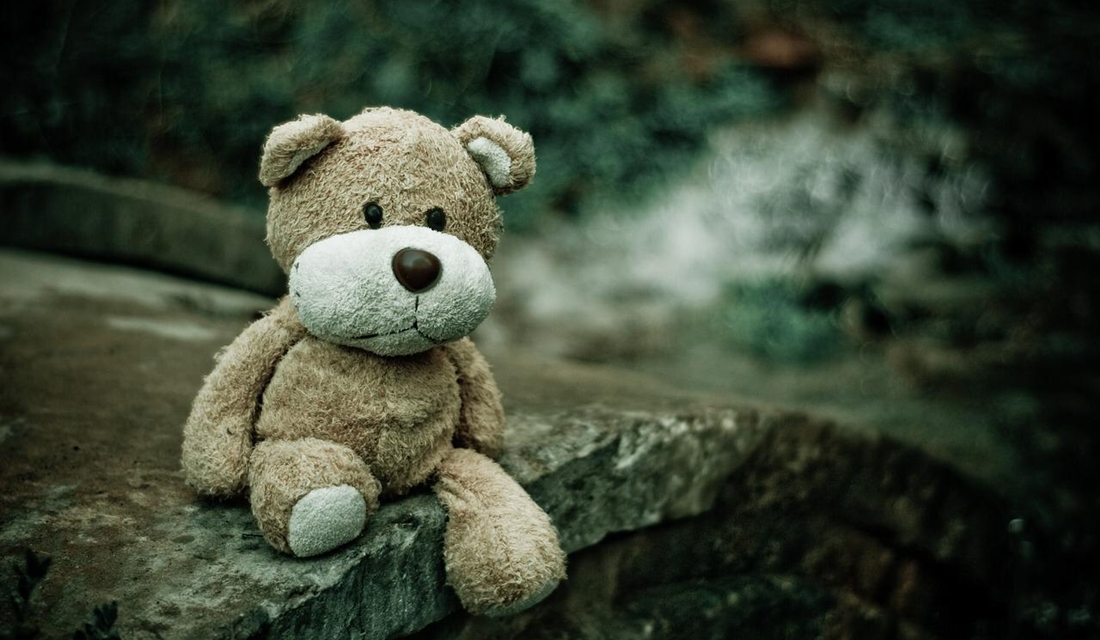 A Polícia Civil prendeu um homem de 36 anos suspeito de estuprar a sobrinha de 9 em Goianésia a 178,5 km de Goiânia. A prisão aconteceu na tarde desta quinta-feira (20). As investigações apontaram que os crimes acontecem desde que a sobrinha tinha 7 anos e somente cessaram quando em fevereiro quando a garota contou o que acontecia para sua família. - Homem é preso suspeito de estuprar sobrinha por dois anos em Goianésia