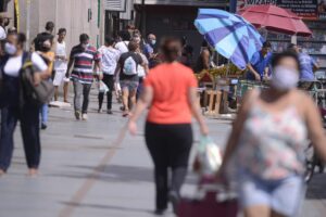 Covid-19: Brasil soma 20,89 milhões de casos e 583,8 mil mortes