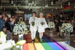 Após vitória de Bolsonaro, uniões homoafetivas crescem e chegam a 80 mil