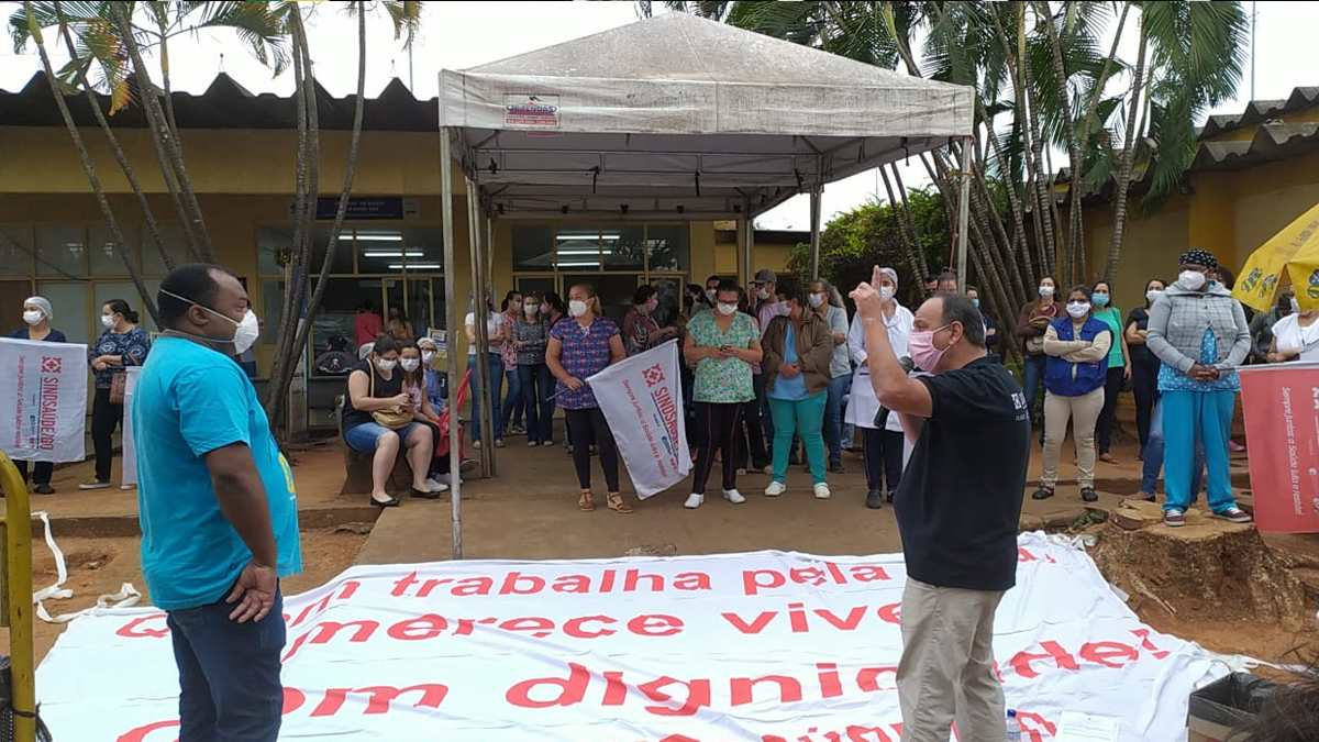 Servidores da Saúde de Aparecida paralisam atividades nesta manhã de segunda