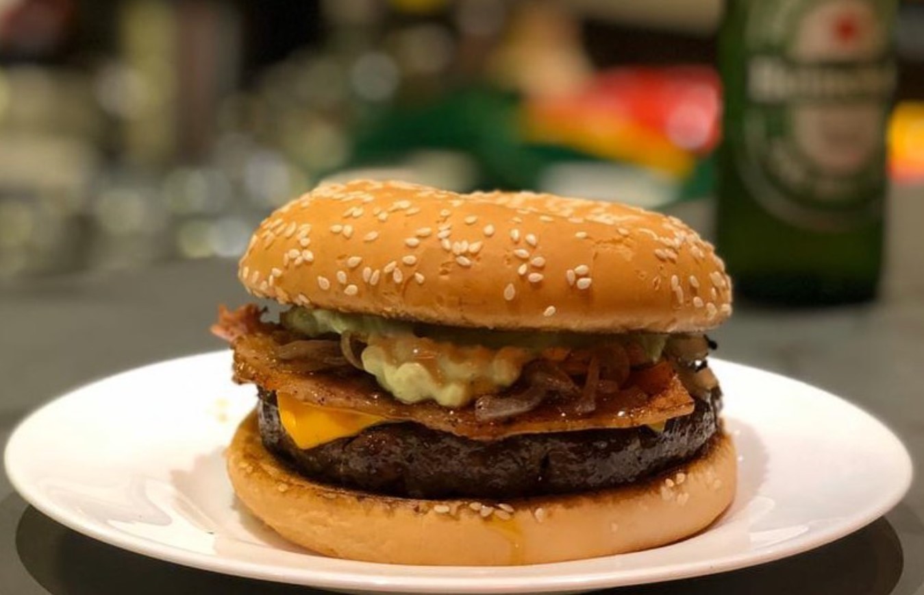 Para comemorar o Dia do Hambúrguer, veja onde encontrar os melhores sanduíches em Goiânia