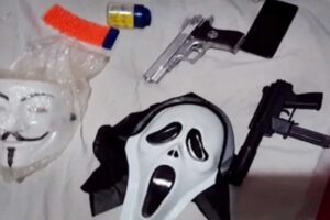 A Polícia Civil frustrou, nesta sexta-feira (21), um massacre previsto para acontecer nos próximos dias em escolas do Distrito Federal. (Foto: divulgação)