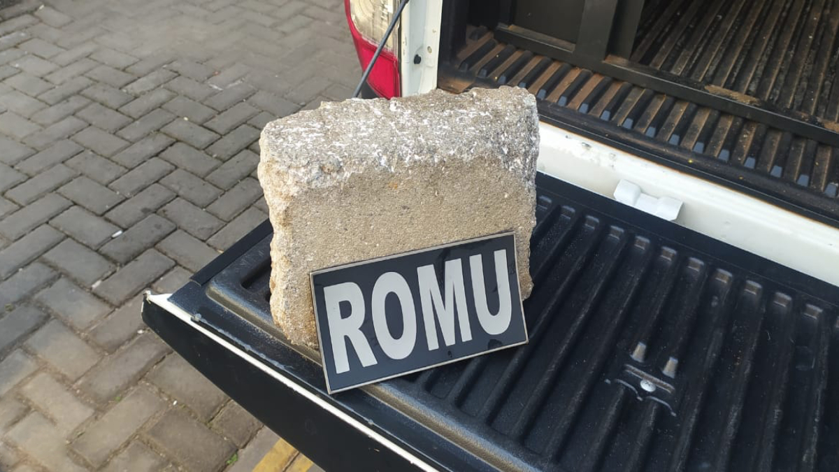 Preso em flagrante inquilino que se revoltou após ter sido despejado da casa onde morava de aluguel, em Goiânia, e agrediu idosa