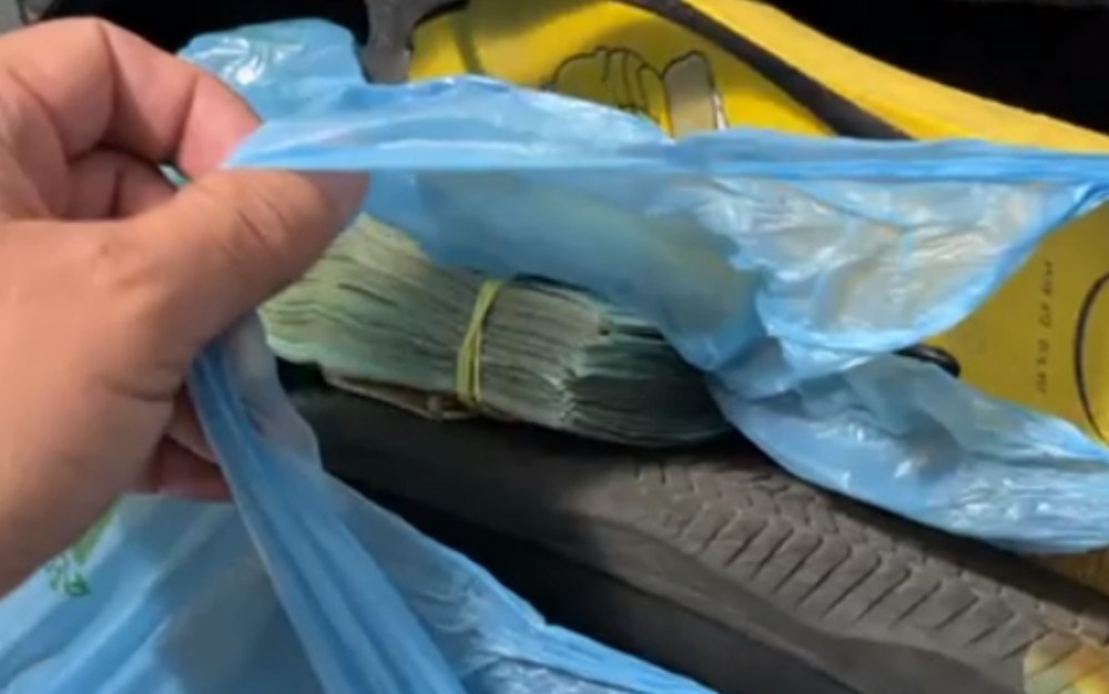 R$ 25 mil em dinheiro achado em mala pegada por engano (Foto: Arquivo Pessoal/Reprodução)