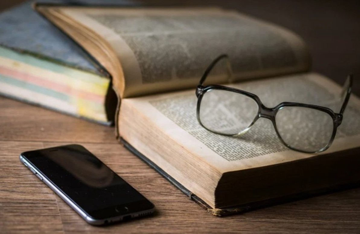 Projeto Pretexto - Diálogos Literários realiza encontros nas próximas quartas-feiras