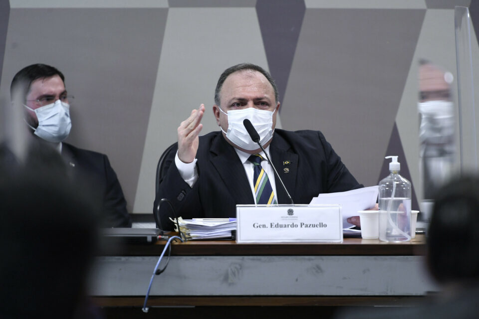 Pazuello contradiz Pfizer e Wajngarten sobre compra de vacinas: "sempre quis comprar"