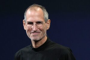 Steve Jobs chamou Facebook de 'Fezesbook' em troca de emails