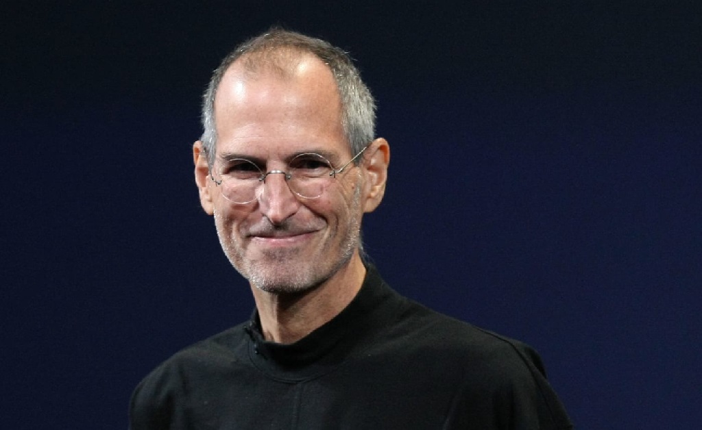 Steve Jobs chamou Facebook de 'Fezesbook' em troca de emails
