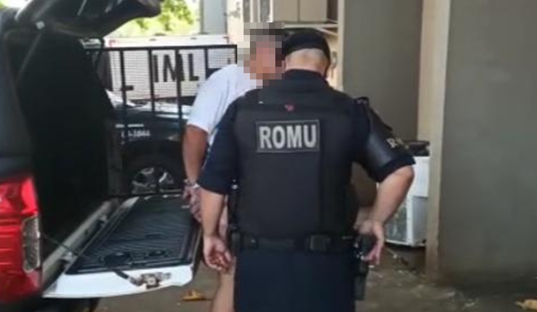 A Guarda Civil Metropolitana (GCM) prendeu um venezuelano suspeito de agredir a esposa e a enteada no domingo (30), em Goiânia. As vítimas - GCM prende suspeito de agredir esposa e enteada em Goiânia