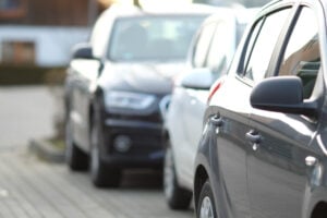 Preso teria praticado diversos furtos de peças de carro de luxo em um shopping localizado no Setor Alto da Glória