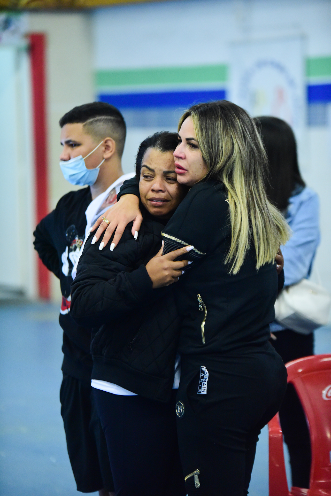 Velório de Mc Kevin atrai multidão em São Paulo; confira fotos