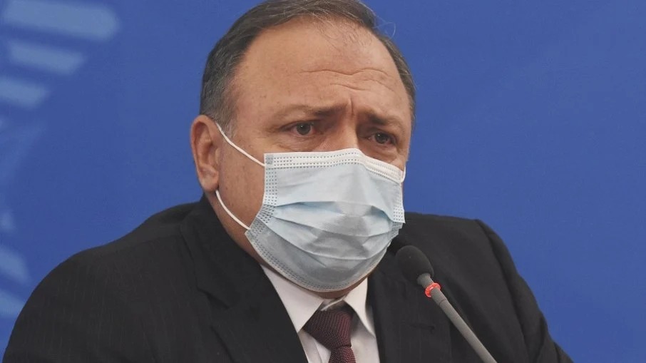 Lauro Jardim Ex-mulher de Eduardo Pazuello quer depor na CPI da Covid, diz colunista Pazuello quer adiar ida para reserva enquanto for alvo da CPI da Covid CPI retoma depoimento de Pazuello após 1º dia marcado por contradições