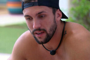 BBB 21: Arthur diz que recebe ameaças de morte 'não param de chegar'