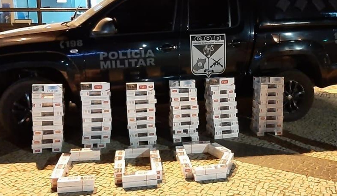 A Polícia Militar (PM) apreendeu neste domingo (16) quatro mil maços de cigarro de origem paraguaia contrabandeados em Goiatuba PM apreende quatro mil maços de cigarros em Goiatuba