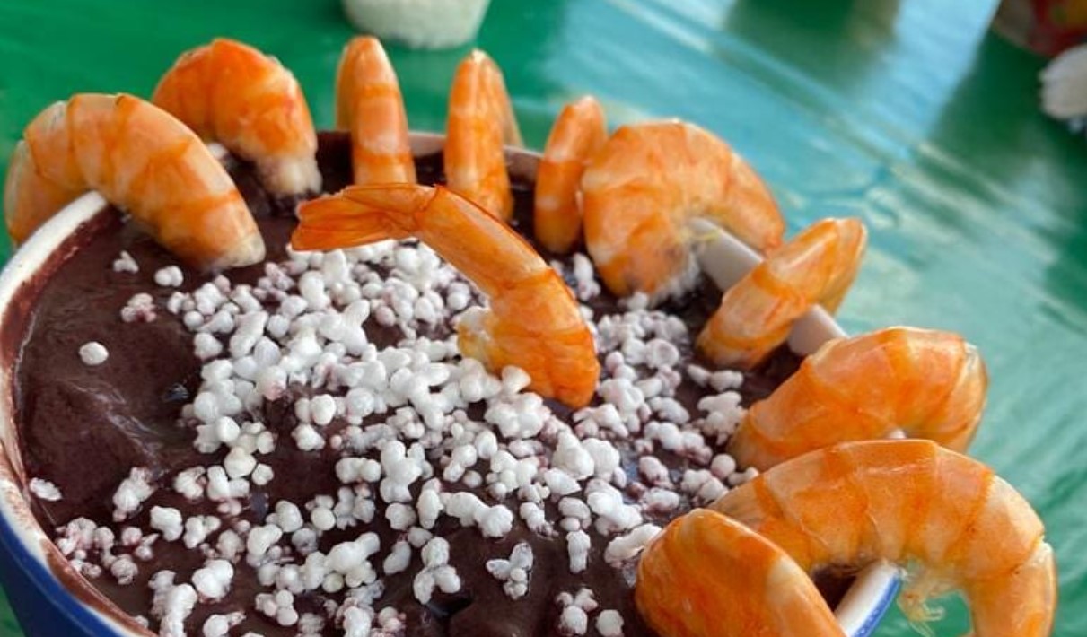 Tacaca e Cia é lugar para encontrar comida paraense em Goiânia