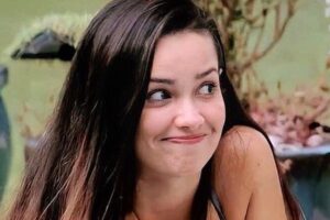 Cantora ainda confessou que já deu "carteirada". Juliette conta a idade que tinha quando perdeu a virgindade: 'Eu gritava'