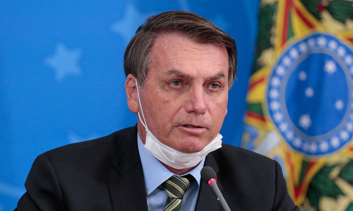 Bolsonaro quer reaproximação com ministros do STF