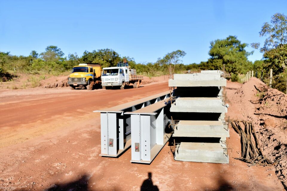 Na primeira fase, serão serão construídas 54 pontes em 13 municípios goianos (Foto: Governo de Goiás)