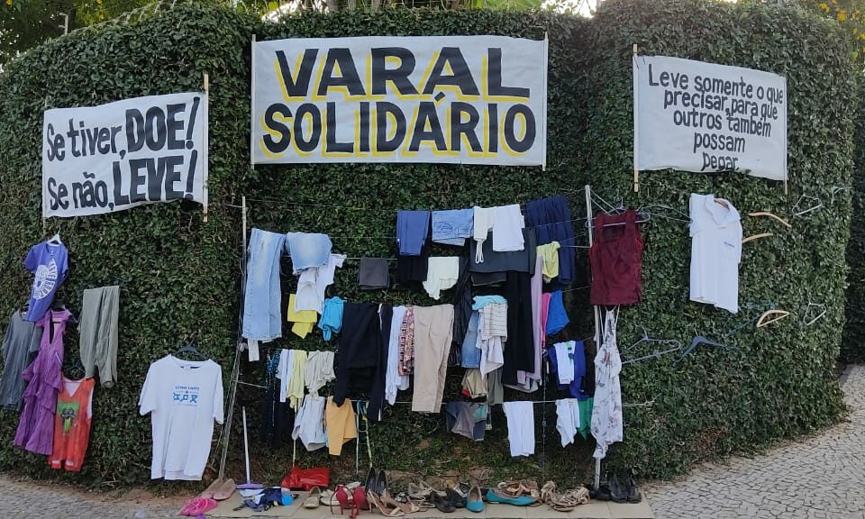 Varal Solidário em Goiânia, no Parque das Laranjeiras