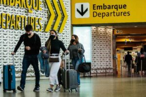 SP culpa Anvisa por caso de passageiro com variante indiana; agência rebate