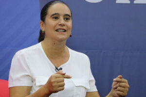 Presidente do PT fala em pauta comum com PSDB, mas não em aliança eleitoral