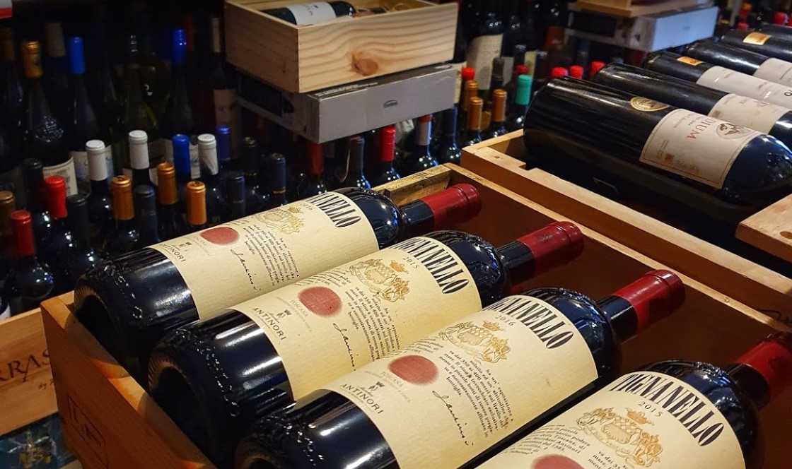 Casa Ouro é uma das adegas com delivery em Goiânia