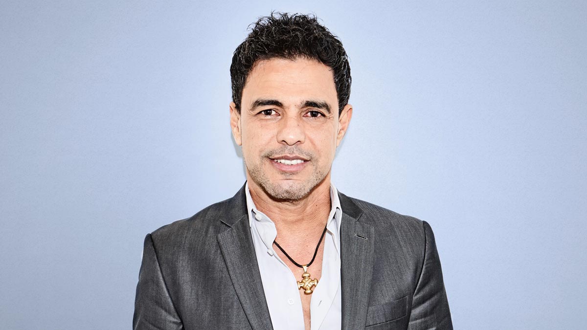 Allan dos Santos teve prisão decretada pelo inquérito das fake news Zezé Di Camargo elogia bolsonarista foragido: 'Você me representa'