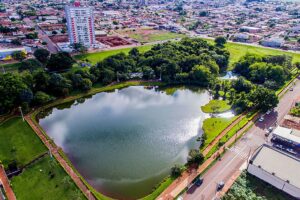 Justiça proíbe carros de som de circularem com mensagens negativas sobre o PT