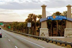 Agências de mudanças registram alto retorno de Brasileiros da Flórida ao Brasil (Foto: Tampa Bay Times/Reprodução)