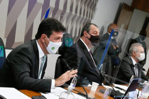 Quatro cientistas políticos analisam o "além" da busca por culpado na CPI da Covid