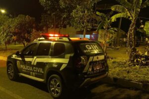 Álvaro Filipe foi morto a tiros na noite desta quarta-feira (12), no setor Jardim Esperança, em Anápolis. Uma testemunha revelouHomem é assassinado na porta da casa de colega em Anápolis (Foto: Divulgação)