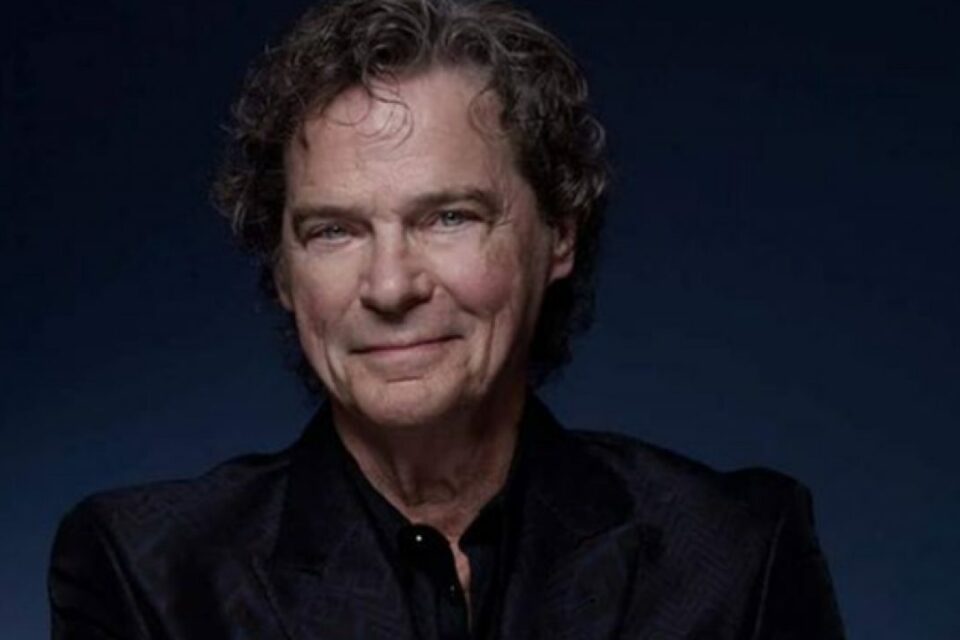 B J Thomas