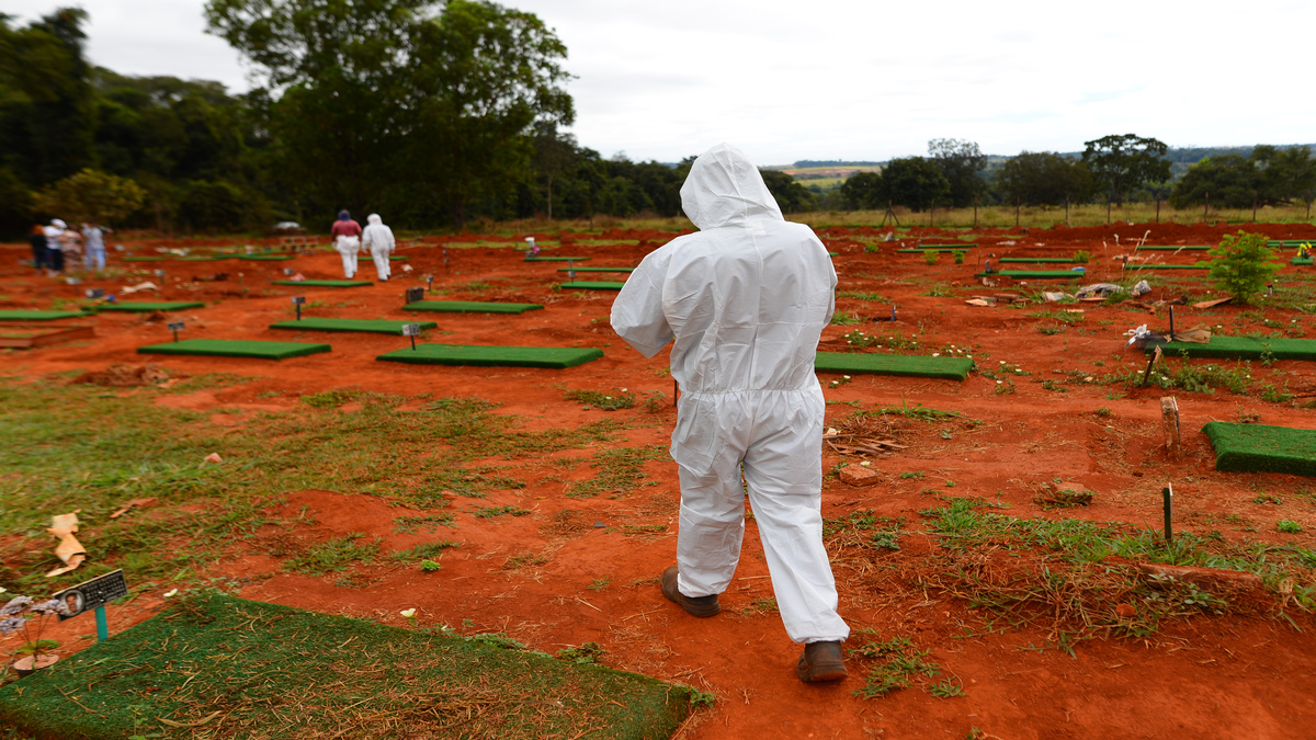 Em Goiás, Covid já matou 21.742 e tem letalidade de 2,8%, segundo secretaria