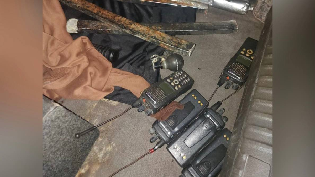 Suspeito de roubo a banco que transportava granada morre em confronto