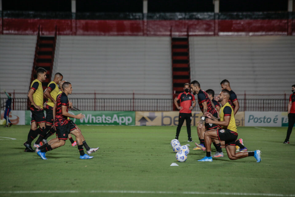 Atlético GO aquecimento
