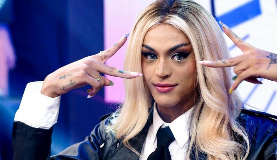 Pabllo Vittar confirma volume 2 de Batidão Tropical