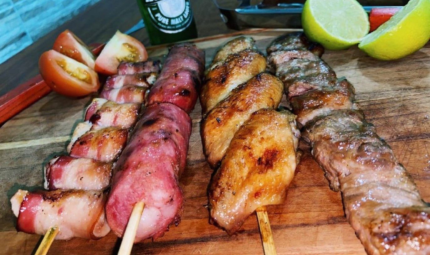Barcelona Espetos é opção de espetinho em Aparecida de Goiânia