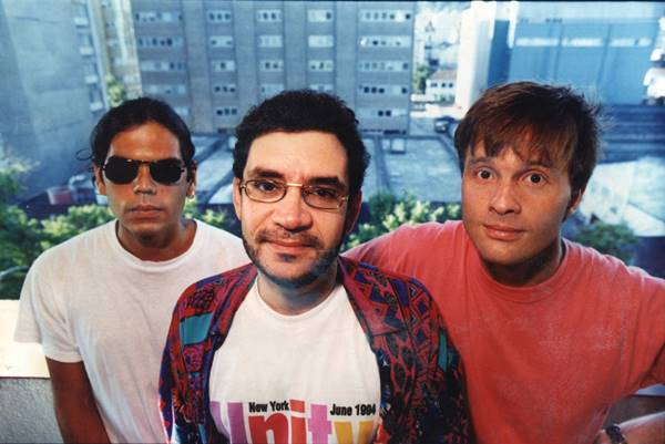 Ex-integrantes do Legião Urbana podem usar nome da banda em shows, decide STJ