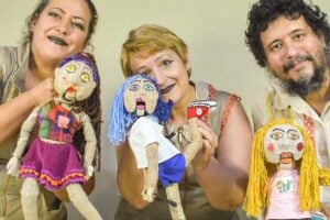 Cia Nu Escuro Barbas