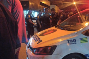 Polícia Militar atende a ocorrência, em Goiânia (Foto: Divulgação)