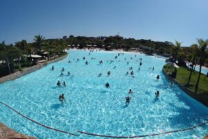 Máscaras já são opcionais em Caldas Novas (GO) e Rio Quente (GO)