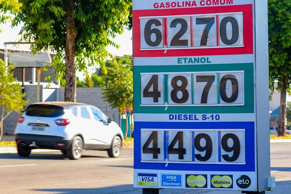 Preço da gasolina e do etanol em Goiânia